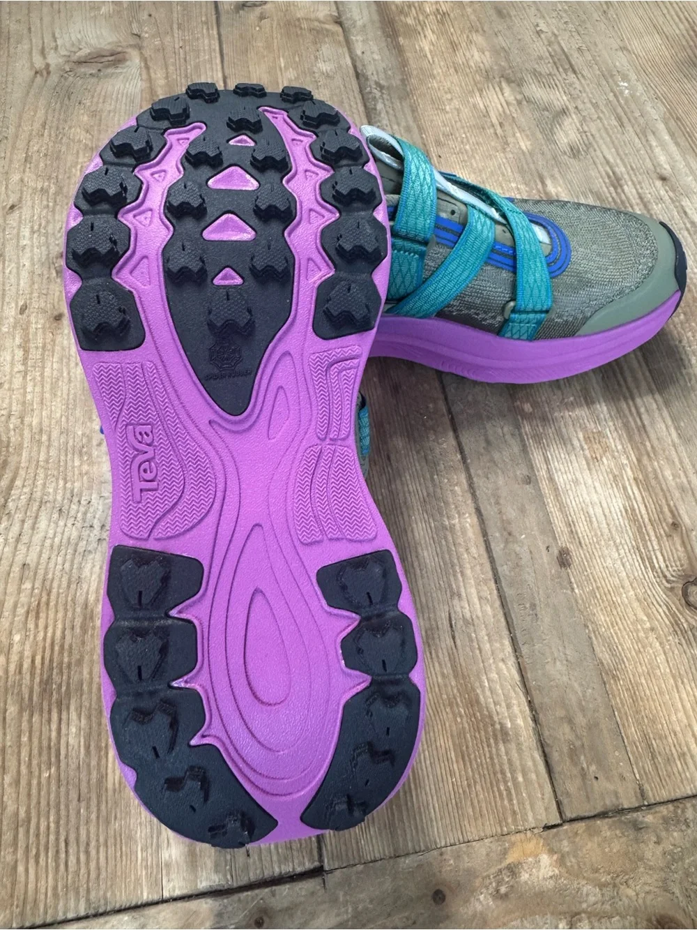 TEVA Aventrail Trail-Running Shoes - Women's NWOB $160 Size 8.5